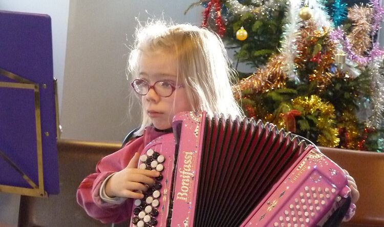Madlyn accordéon – Cnima Saint Sauves d’Auvergne 63