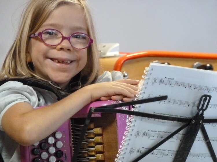 Madlyn accordéon – Cnima été 2015